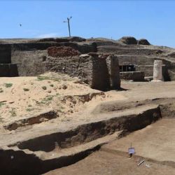 El milenario edificio fue construido con ladrillos de adobe.