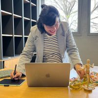 ¿Cómo despertar la creatividad? La directora creativa de Pinpanpun te revela sus estrategias clave