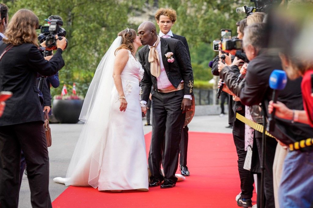 La boda de la princesa Marta Luisa de Noruega y el chamán Durek Verrett.