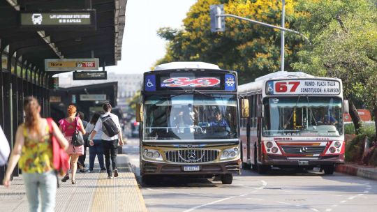 Traspaso de colectivos a la Ciudad: sin subsidios y sin cambios, por ahora, en el valor del pasaje