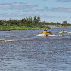 63 embarcaciones completamente ocupadas por mujeres en un evento que tiene la intención de seguir impulsando la pesca femenina en Santa Fe. 