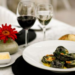 Delicias del restaurante del hotel Loi Suites pensadas por el chef ejecutivo Darío Galizia.