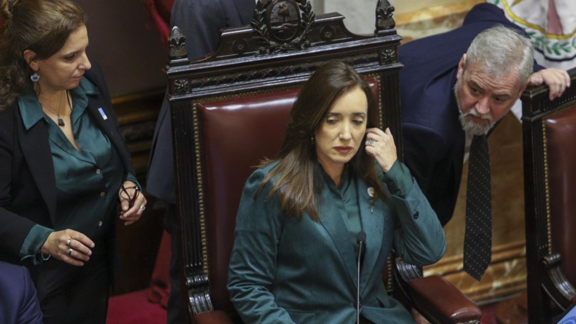 victoria-villarruel-en-el-senado-1865527