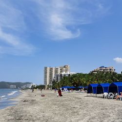 El Mercure Santa Marta Emile de la cadena Accor, brindando en sus cuatro estrellas todo el confort para disfrutar a pleno.