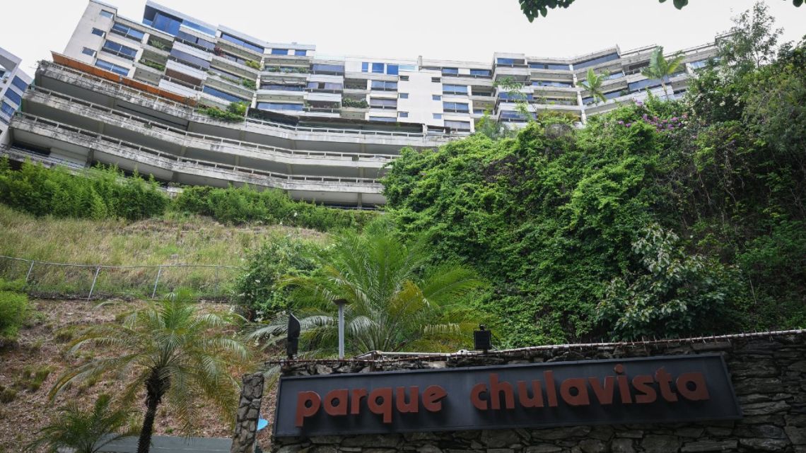 A view of the Parque Chulavista building, where the house of Venezuelan opposition presidential candidate Edmundo Gonzalez Urrutia is located, in Caracas on September 3, 2024.