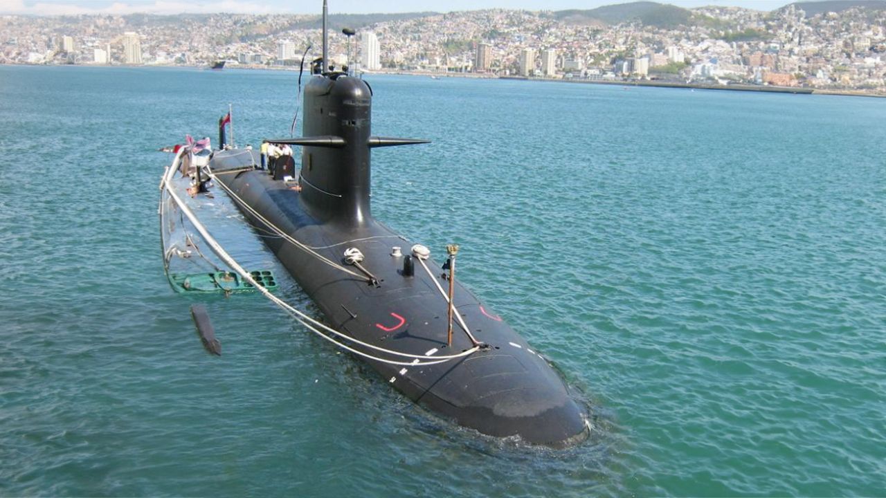 Submarino clase Scorpene en dique