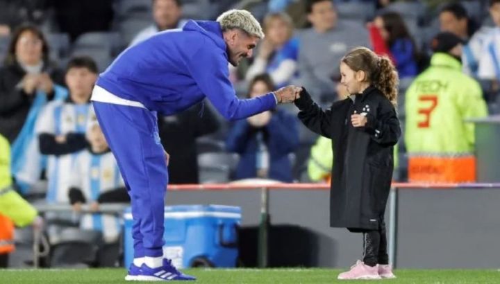 El video viral de Rodrigo De Paul con su hija Francesca previo al encuentro de la Selección Argentina