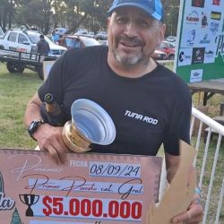 El ganador, Gustavo Barrionuevo es un experimentado cañófilo que tiene en su curriculum haberse quedado con uno de los torneos más tradicionales del país, las 24 horas de la corvina negra.
