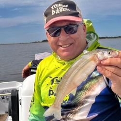 El buen clima contribuyó para que el pasado fin de semana fuera uno de los más rendidores para el pescador en el país. 