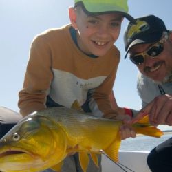 El buen clima contribuyó para que el pasado fin de semana fuera uno de los más rendidores para el pescador en el país. 