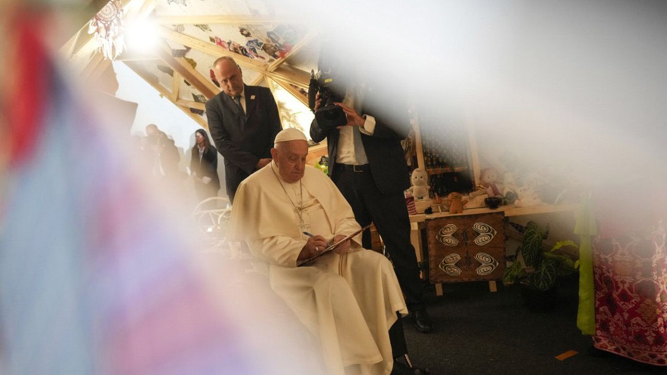 Papa Francisco gira por Indonesia y naciones del Pacífico