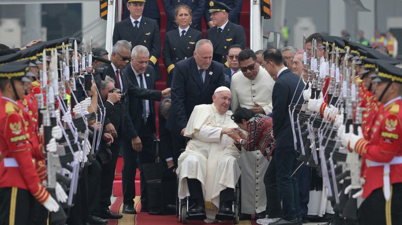 Papa Francisco gira por Indonesia y naciones del Pacífico