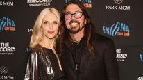 Dave Grohl y su esposa Jordyn Blum