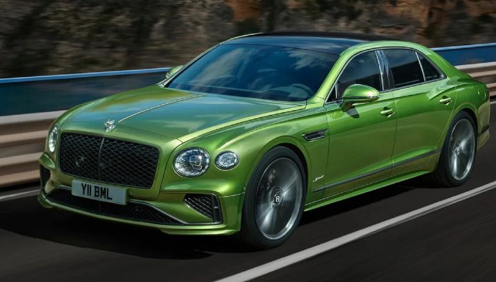 Flying Spur, el Bentley sedán más poderoso de la historia