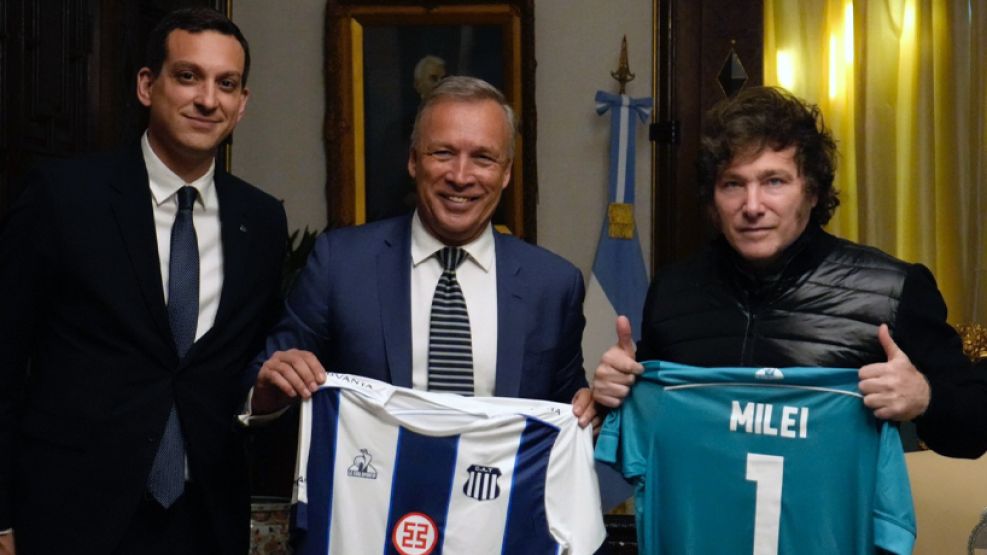 Andrés Fassi junto a Javier Milei en Casa Rosada