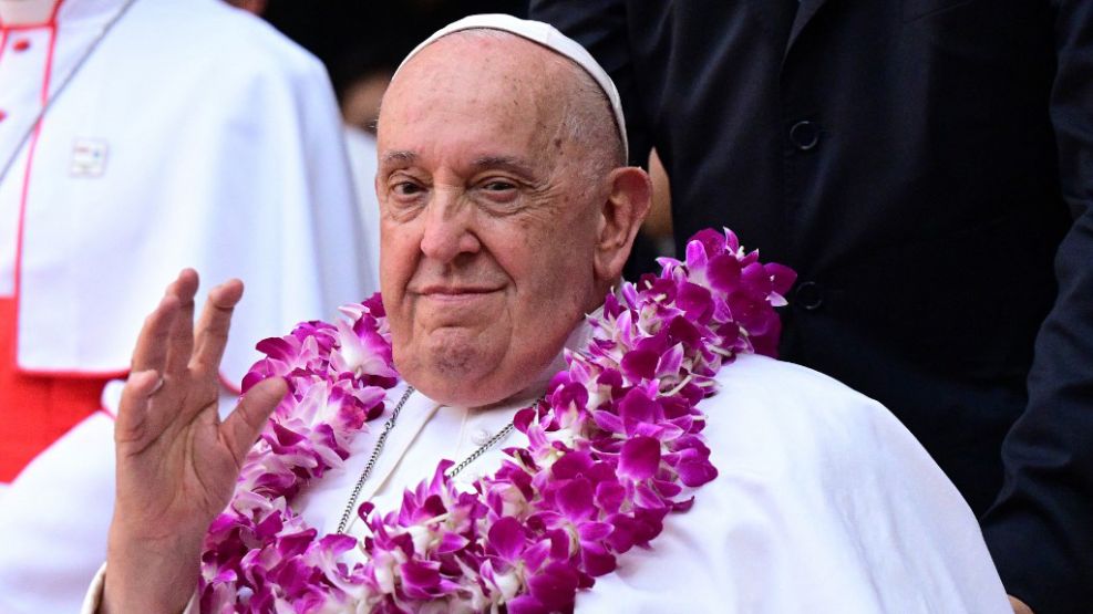 El Papa Francisco cerró su visita a Singapur y regresó a Roma.