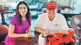 14_09_2024_trump_laura_loomer_afp_g