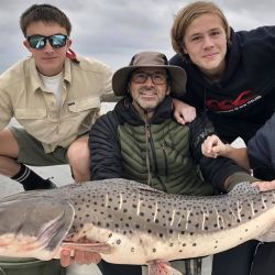 La temporada de pesca en los ríos del norte es muy buena a pesar de que los caudales no son los ideales. 