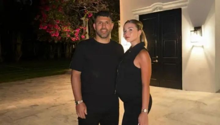 El Kun Agüero mostró por primera vez la carita de Olivia, la hija que tiene con Sofía Calzetti