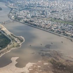 Vista aérea de la laguna Setúbal y sus alrededores.