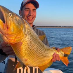 Con carnada a la deriva, en las puntas de las piedras se dieron buenas capturas, en un contexto de pesca difícil. 