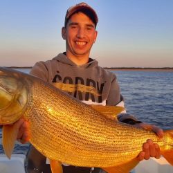 Con carnada a la deriva, en las puntas de las piedras se dieron buenas capturas, en un contexto de pesca difícil. 