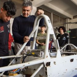 Jorge Macri con estudiantes secundarios | Foto:CEDOC