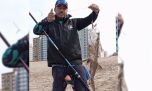 Los peces elefante asoman por las playas de Miramar