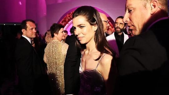 Charlotte Casiraghi "quería ser normal" en su infancia: "No tuve una educación privilegiada"