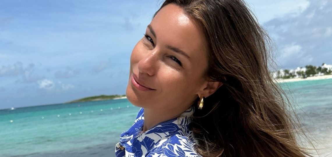 Pampita deslumbró con un total look print que será tendencia este verano 2025