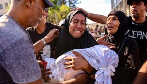 Otro bombardeo israelí provocó una masacre en una escuela de Gaza. 