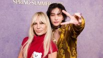 Donatella Versace y Hyunjin