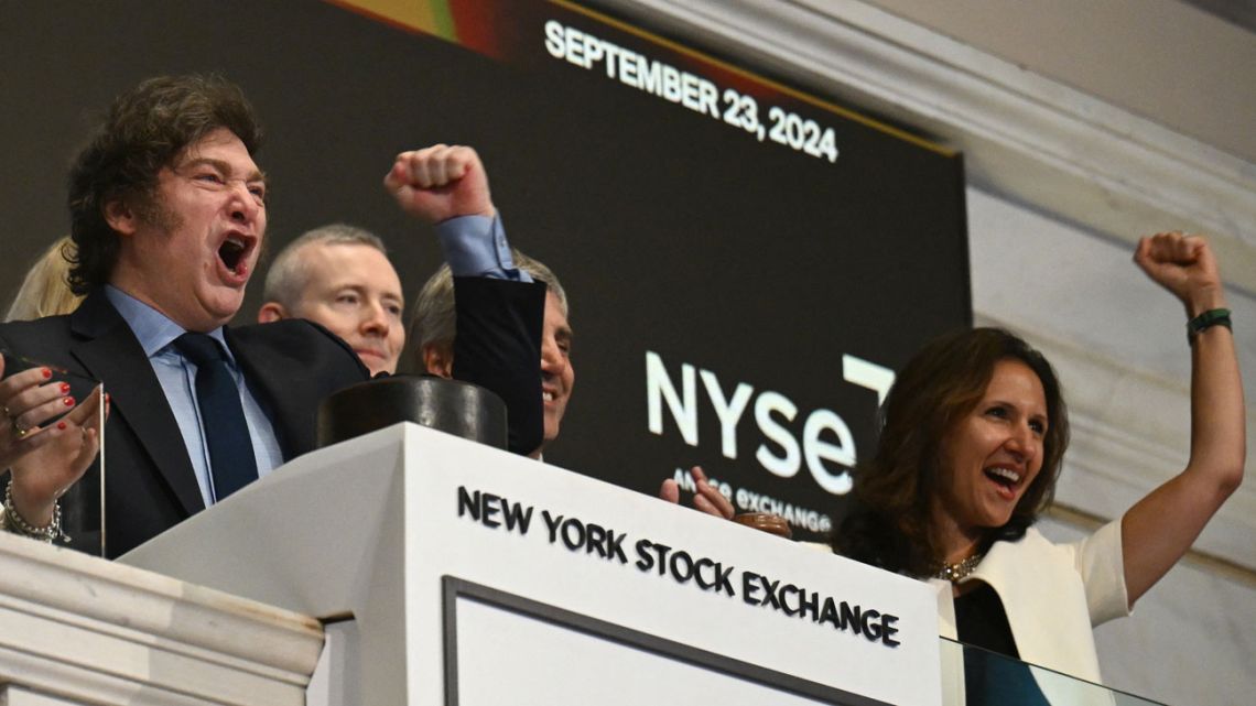 President Javier Milei rings the opening bell of the New York Stock Exchange (NYSE) in New York on September 23, 2024. 