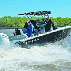 Mucha pesca de primavera, aventura, turismo y muchas sorpresas en tu revista Weekend de octubre.
