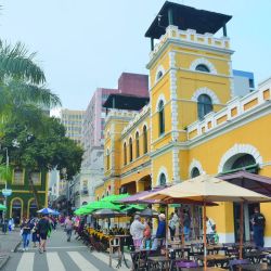Florianópolis es uno de los destinos más buscados por los argentinos en el sur de Brasil. 