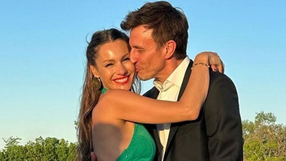 Carolina "Pampita" Ardohain y Roberto García Moritán