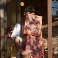 "La hora del vermú: Un clásico que vuelve a la escena"