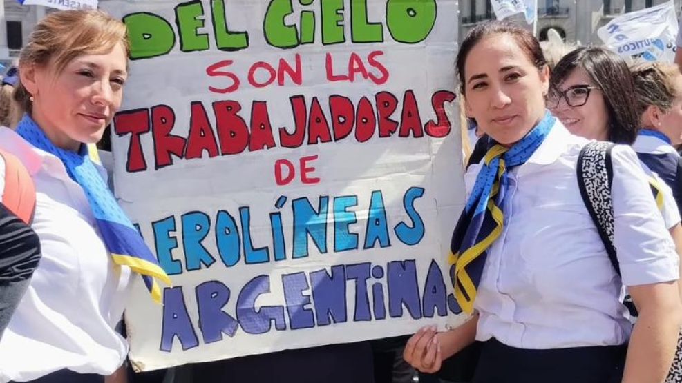 Manifestación contra la privatización de Aerolíneas