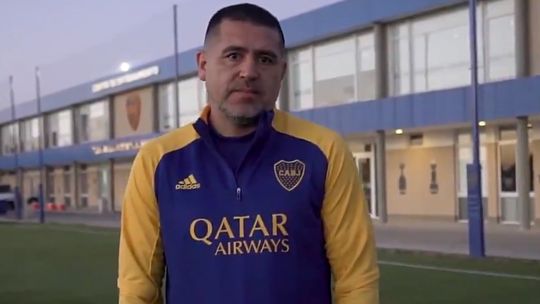 Quién es el DT que postergó sus vacaciones familiares para esperar un llamado de Boca