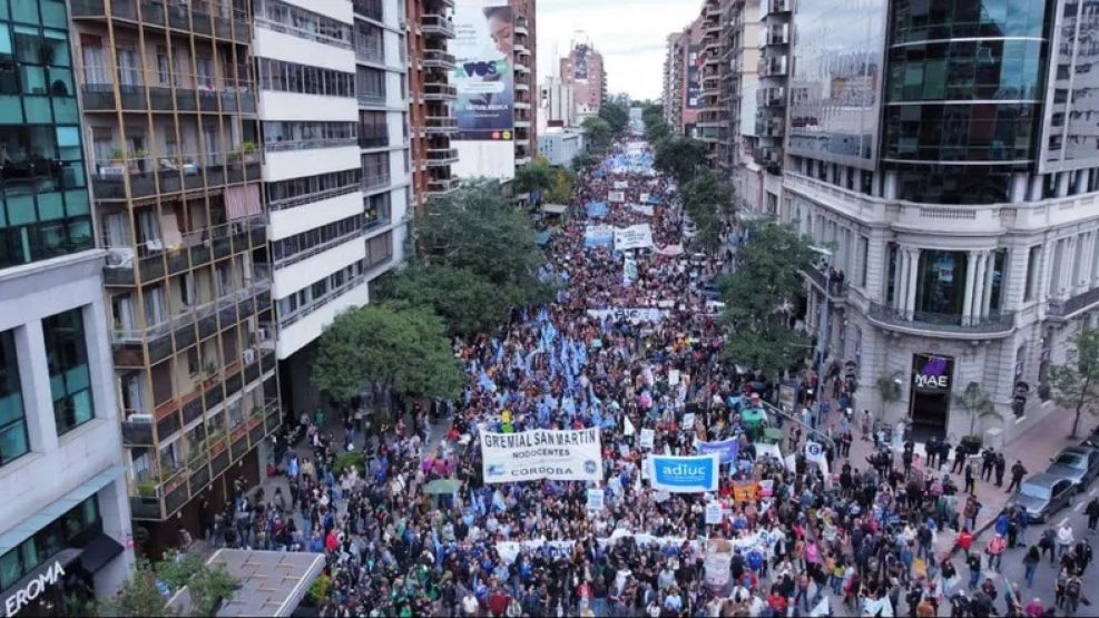 Marcha Universitaria 28-9