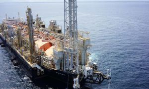 Buque de GNL de PAE y Golar