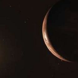 Está ubicada a 6 años luz de la Tierra.