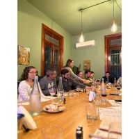 Descubre el Mundo del Vino en Cru Wine Bar