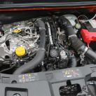 Renault Kardian vs Peugeot 2008