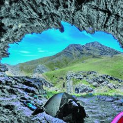 Para conectarse con la naturaleza combinando ejercicio y disfrute, presentamos propuestas ideales para la primavera que recorren el país de punta a punta. 
