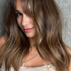 Pampita tiene el look tejido ideal para los días de playa