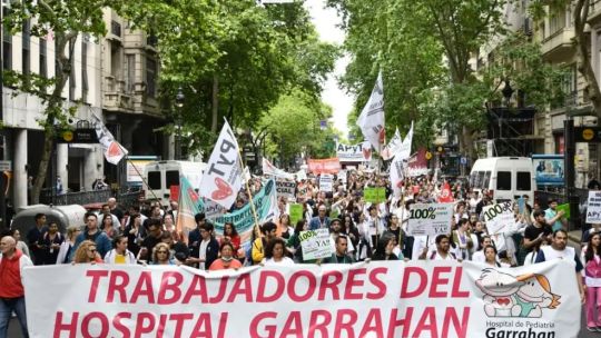 Workers from the Garrahan Children's Hospital in Buenos Aires