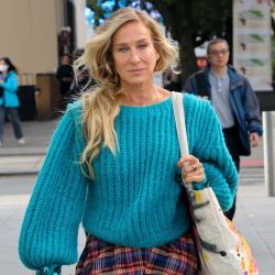 Sarah Jessica Parker apuesta por la moda sustentable de una marca de lujo con orígenes argentinos