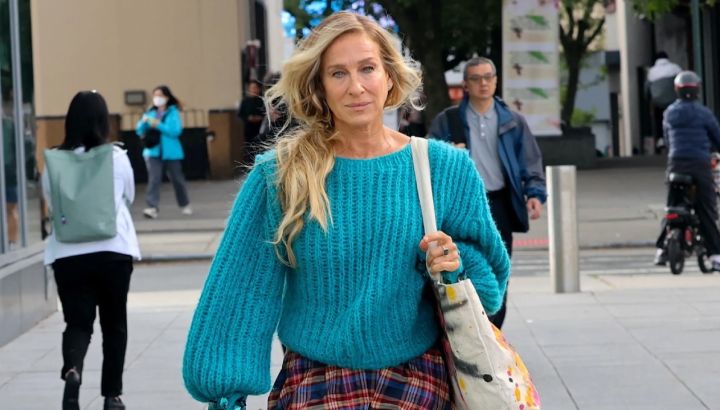 Sarah Jessica Parker apuesta por la moda sustentable de una marca de lujo con orígenes argentinos