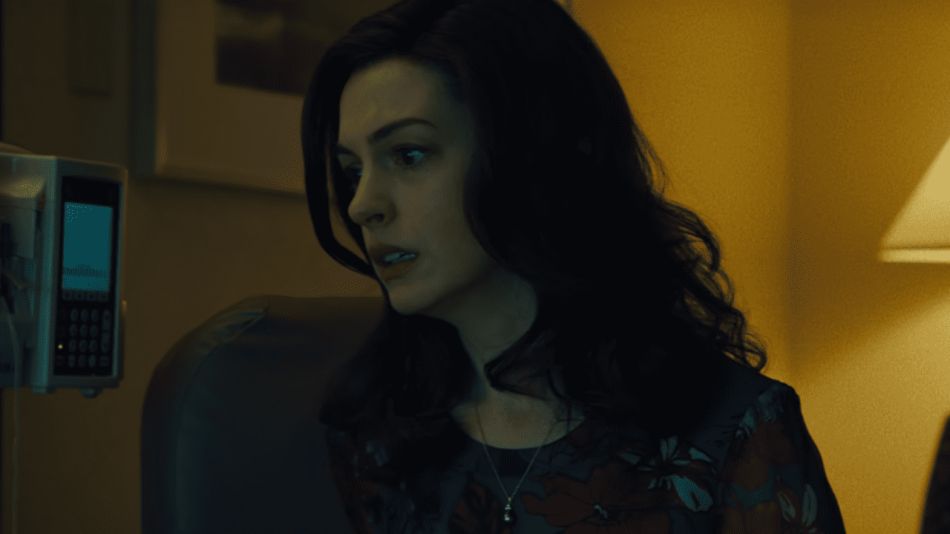  Anne Hathaway protagoniza la película de Netflix “El precio de la verdad”